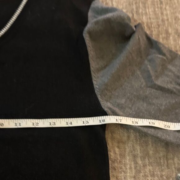 Tristan Men's V-Neck Sweater - Black with Gray Sleeves - Picture 3 of 5